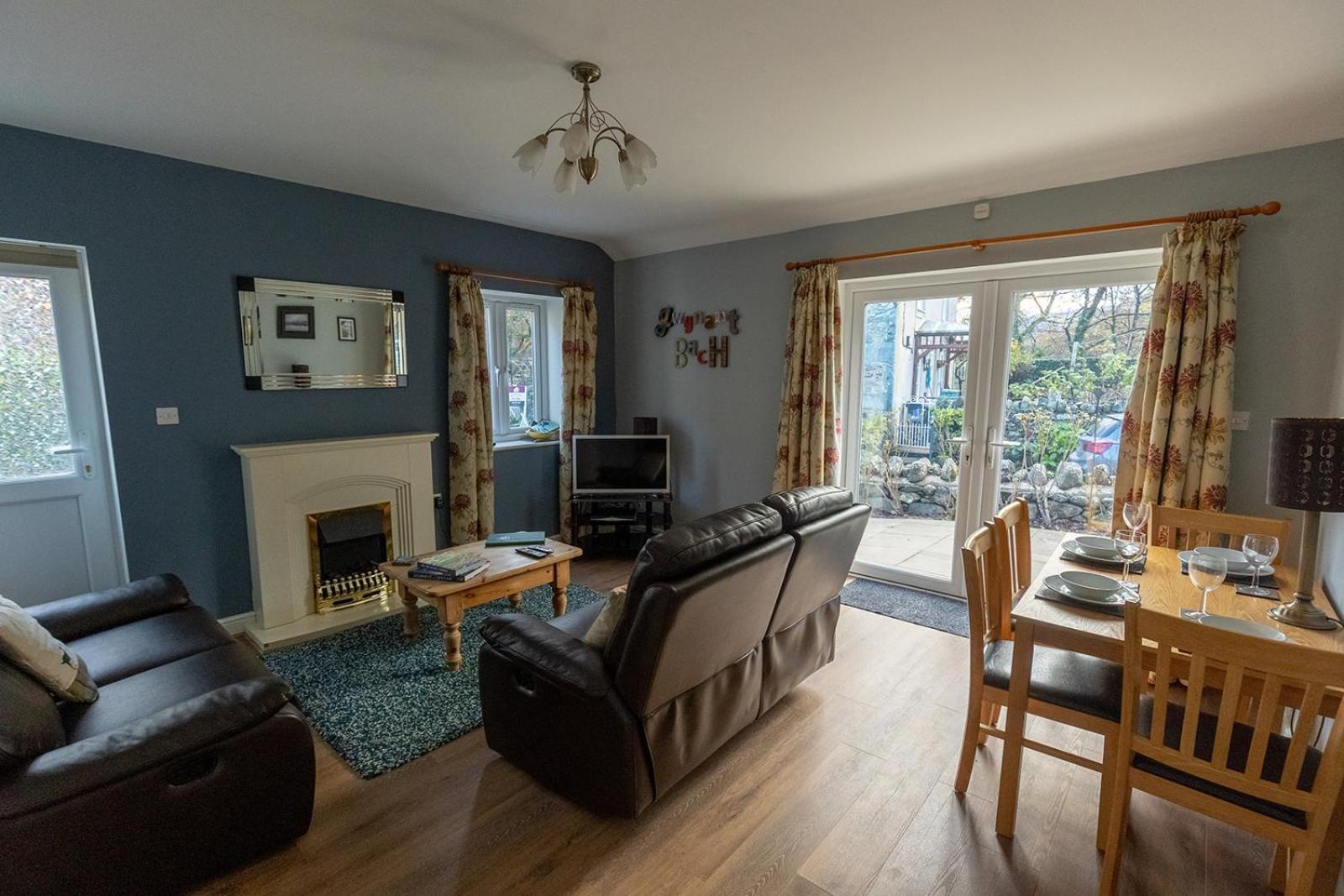 Gwynant Bach - Cosy 2 Bed Bungalow Cottage In Snowdonia National Park, Conwy, North Wales Exterior foto