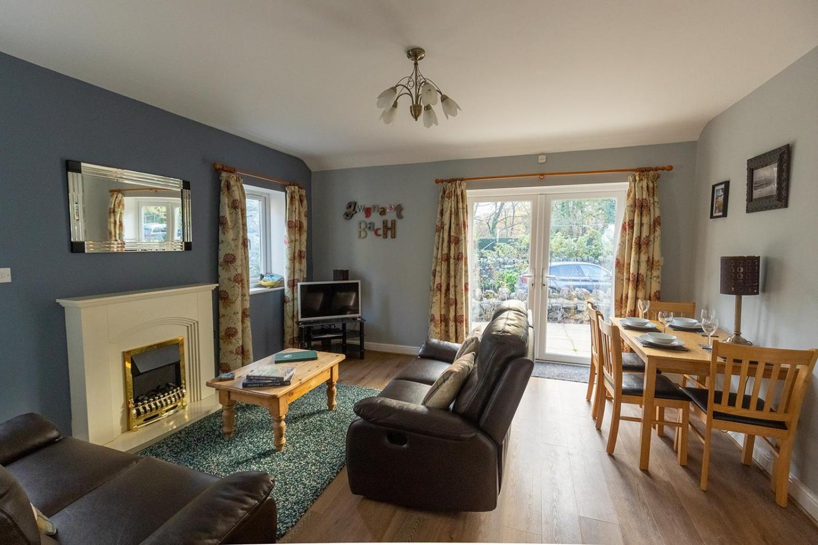Gwynant Bach - Cosy 2 Bed Bungalow Cottage In Snowdonia National Park, Conwy, North Wales Exterior foto